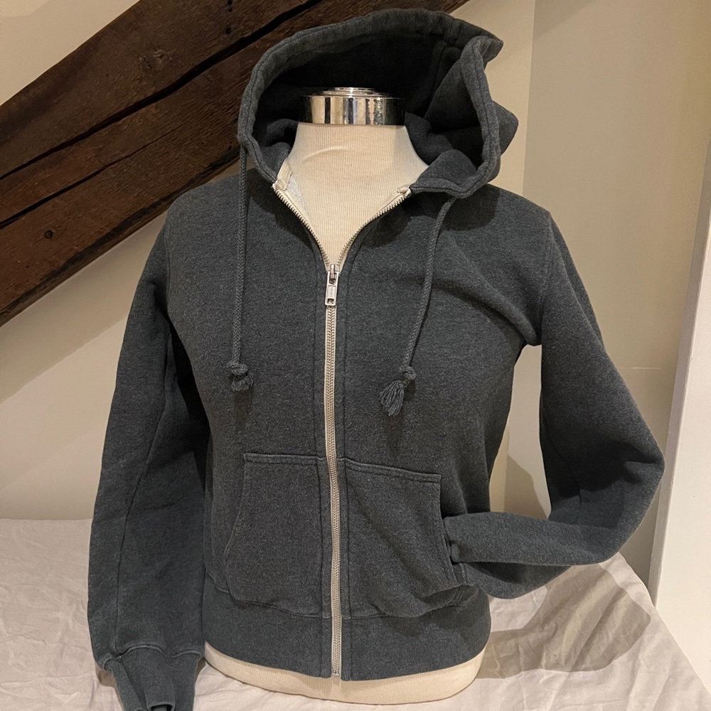 John Galt Brandy Melville, graphite Grey Cropped Zip Up EUC